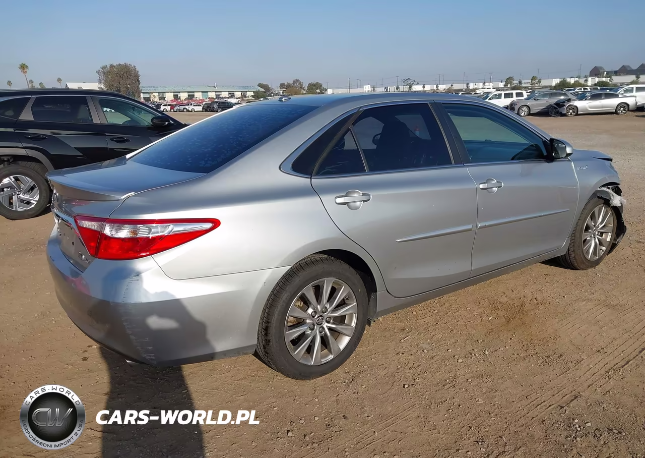 2015 Toyota Camry Hybrid Xle VIN:4T1BD1FK0FU167516 - 4