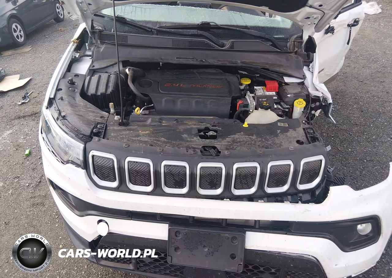 2022 Jeep Compass Latitude 4X4 VIN:3C4NJDBBXNT111027 - 10