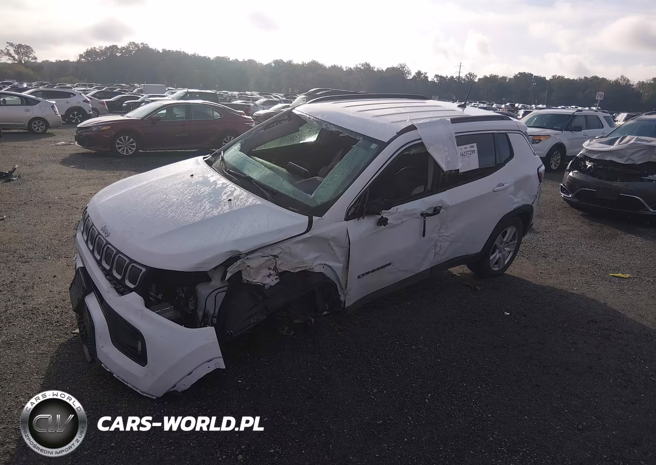 2022 Jeep Compass Latitude 4X4 VIN:3C4NJDBBXNT111027 - 2