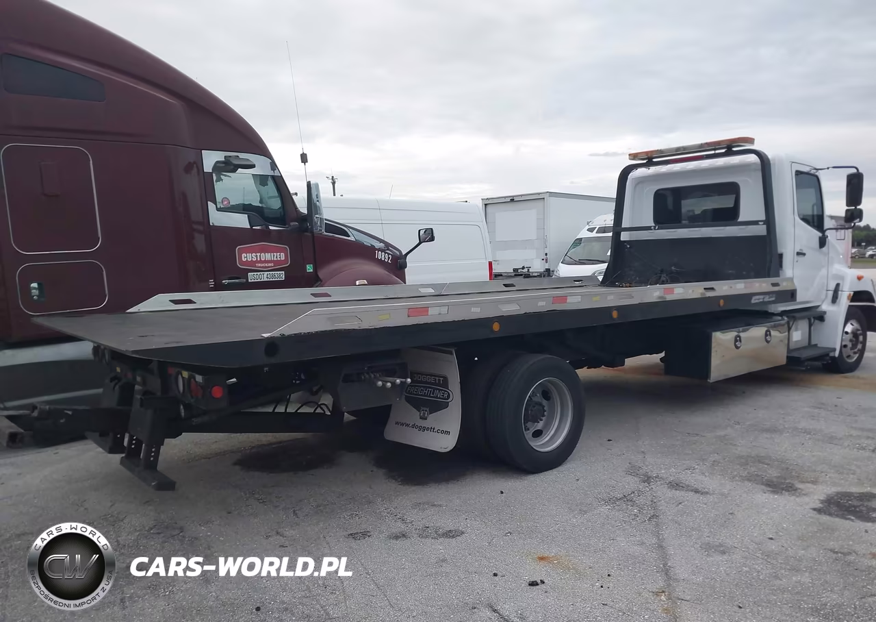 2010 Hino 258 VIN:5PVND8JPXA4S50733 - 4
