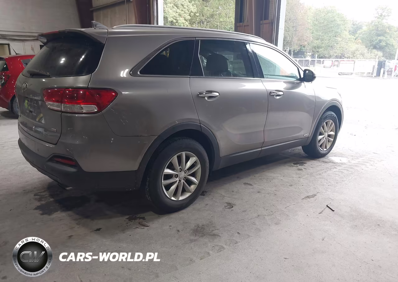 2017 Kia Sorento 2.4L Lx VIN:5XYPGDA34HG273720 - 4