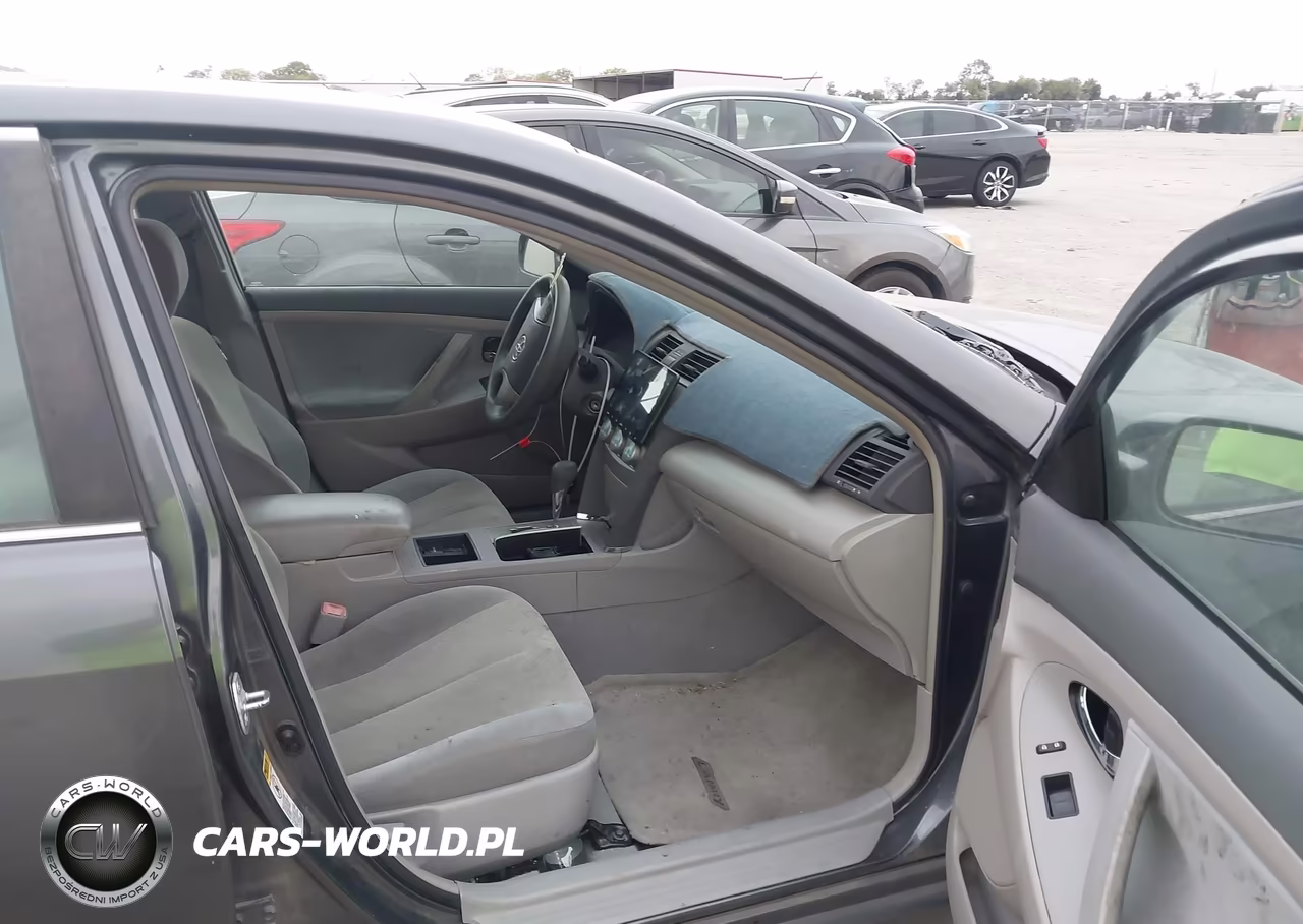 2009 Toyota Camry Le VIN:4T1BE46K79U819146 - 5