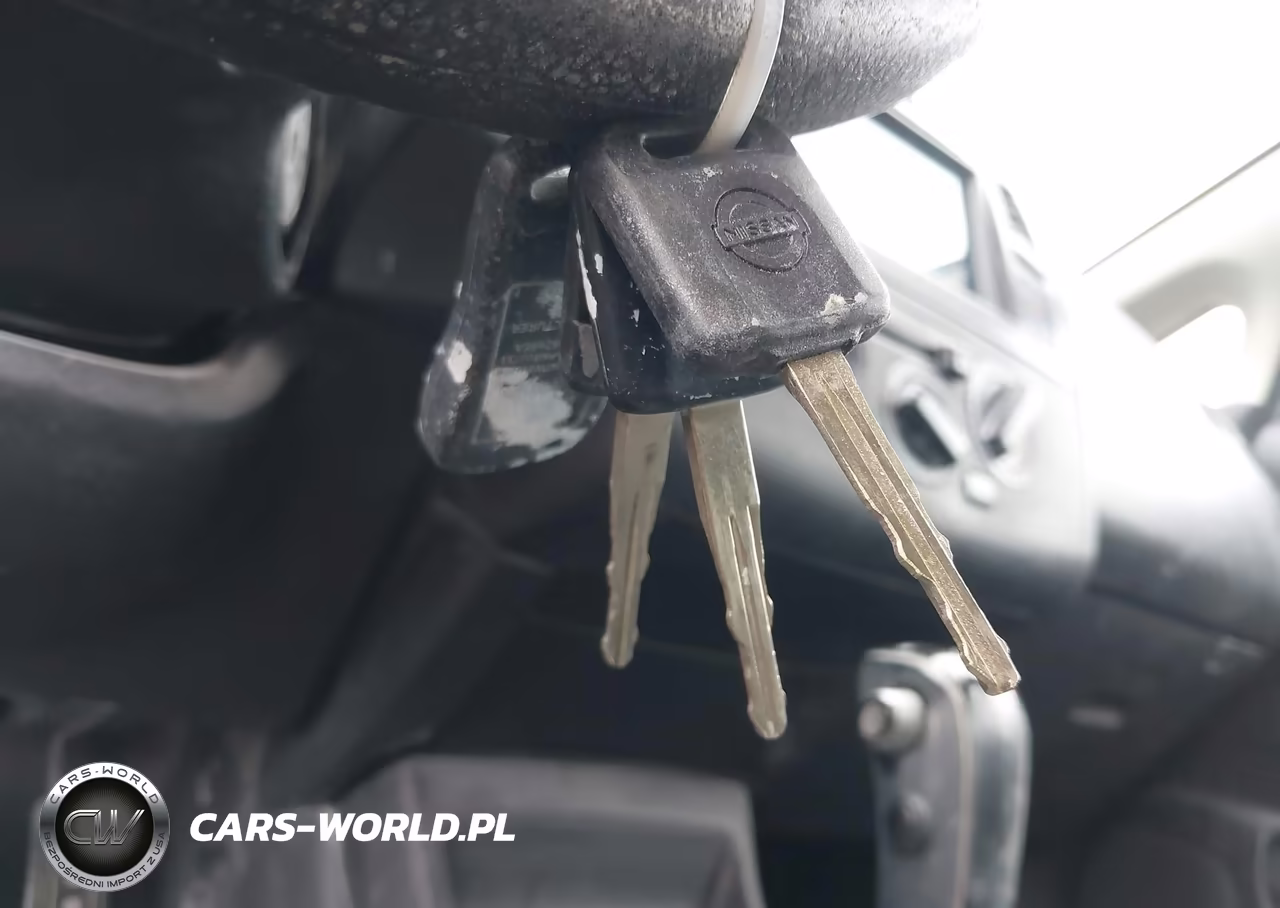 2011 Nissan Versa 1.8S VIN:3N1BC1CP4BL393038 - 11