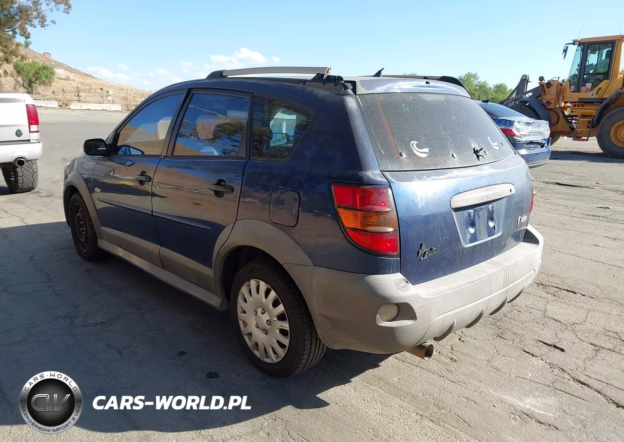2008 Pontiac Vibe VIN:5Y2SL65858Z404842 - 3