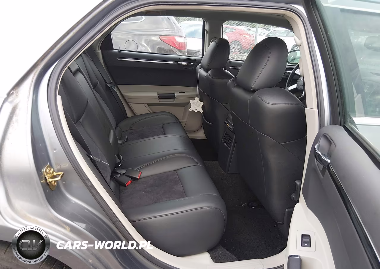 2006 Chrysler 300C Srt8 VIN:2C3LA73W06H257722 - 8