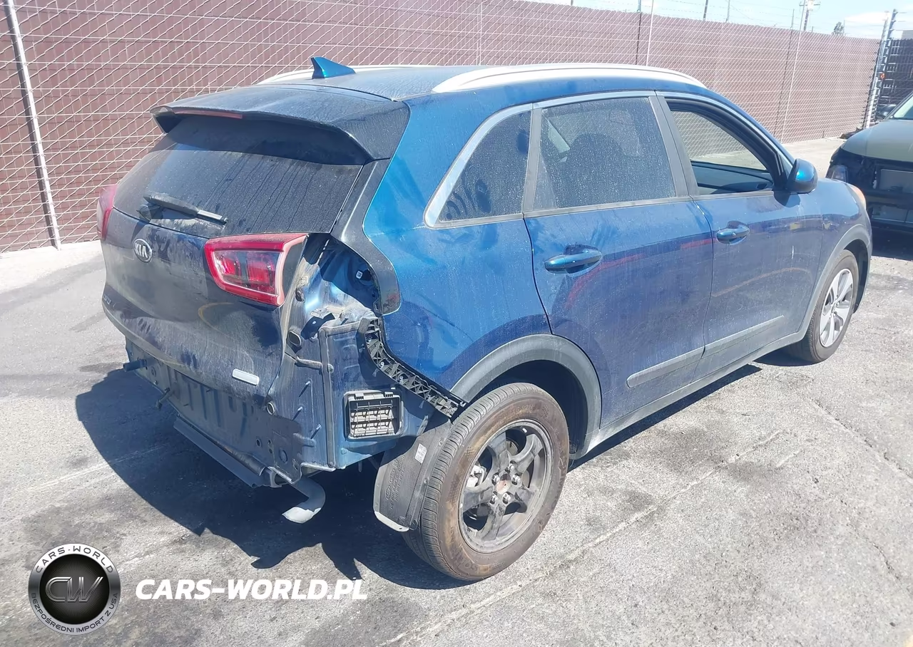 2017 Kia Niro Lx VIN:KNDCB3LC6H5074343 - 4