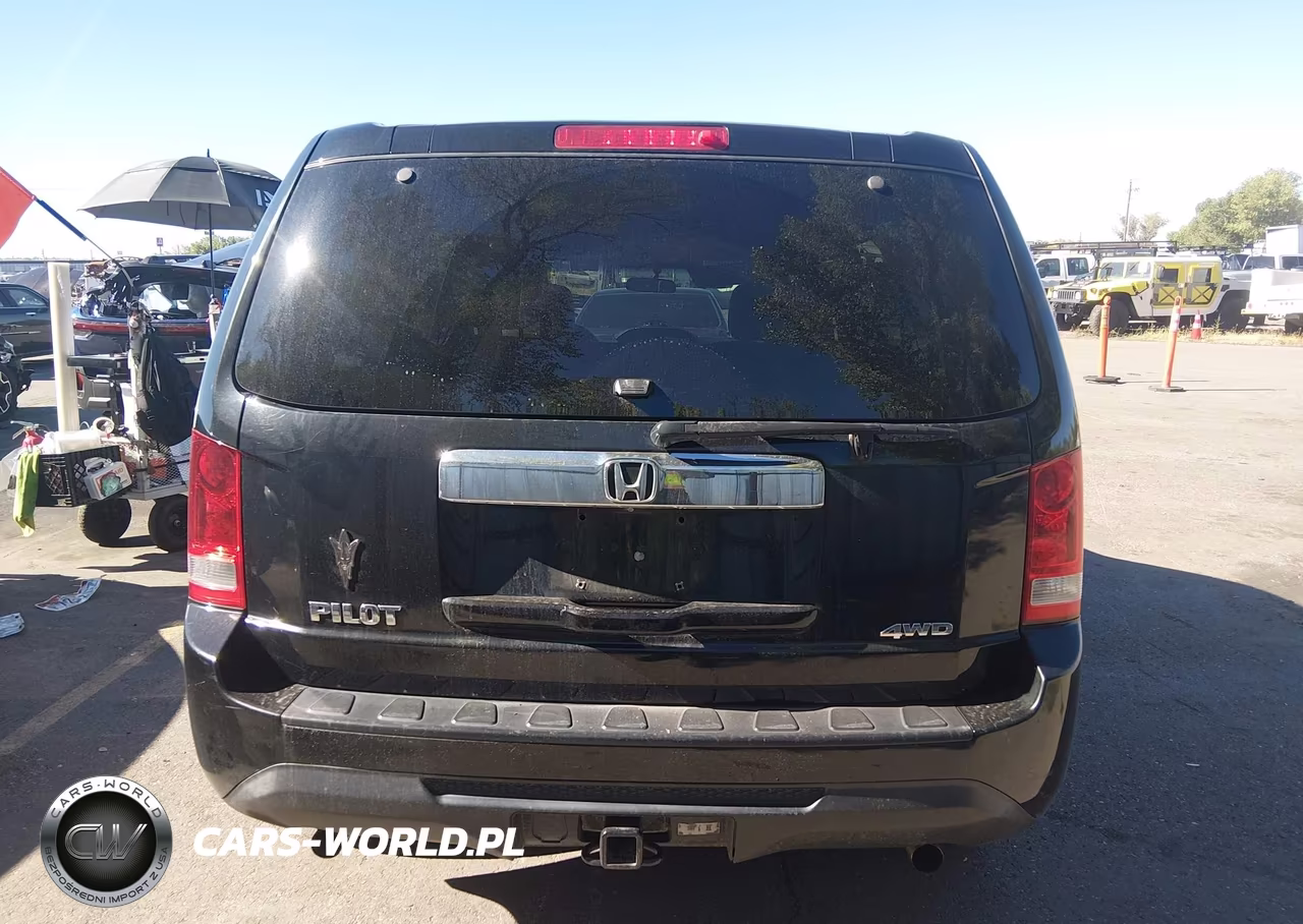 2015 Honda Pilot Lx VIN:5FNYF4H22FB068096 - 15