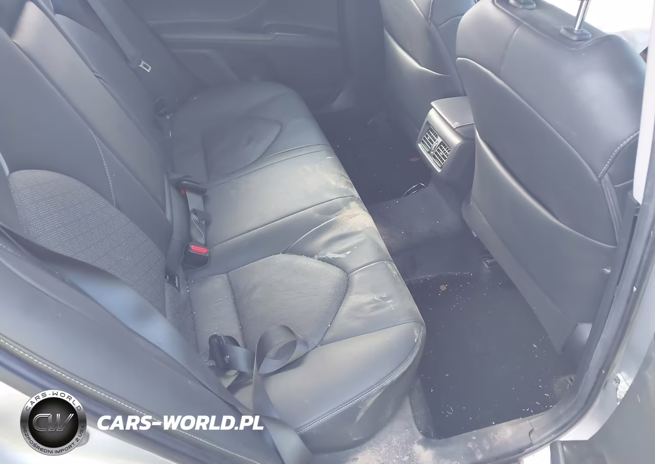 2018 Toyota Camry Xse VIN:4T1B61HK0JU128697 - 8
