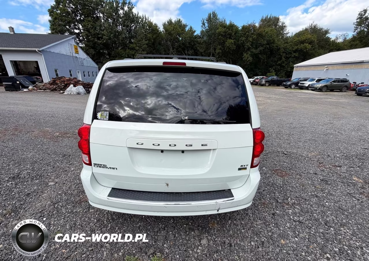 2016 Dodge Grand Caravan Sxt VIN:2C4RDGCG7GR373307 - 12