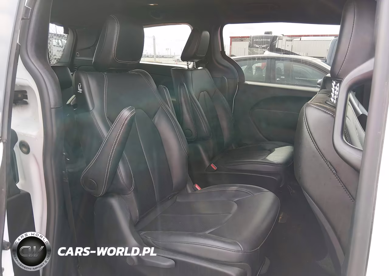 2024 Chrysler Pacifica Hybrid S Appearance Pkg VIN:2C4RC1S76RR158389 - 8