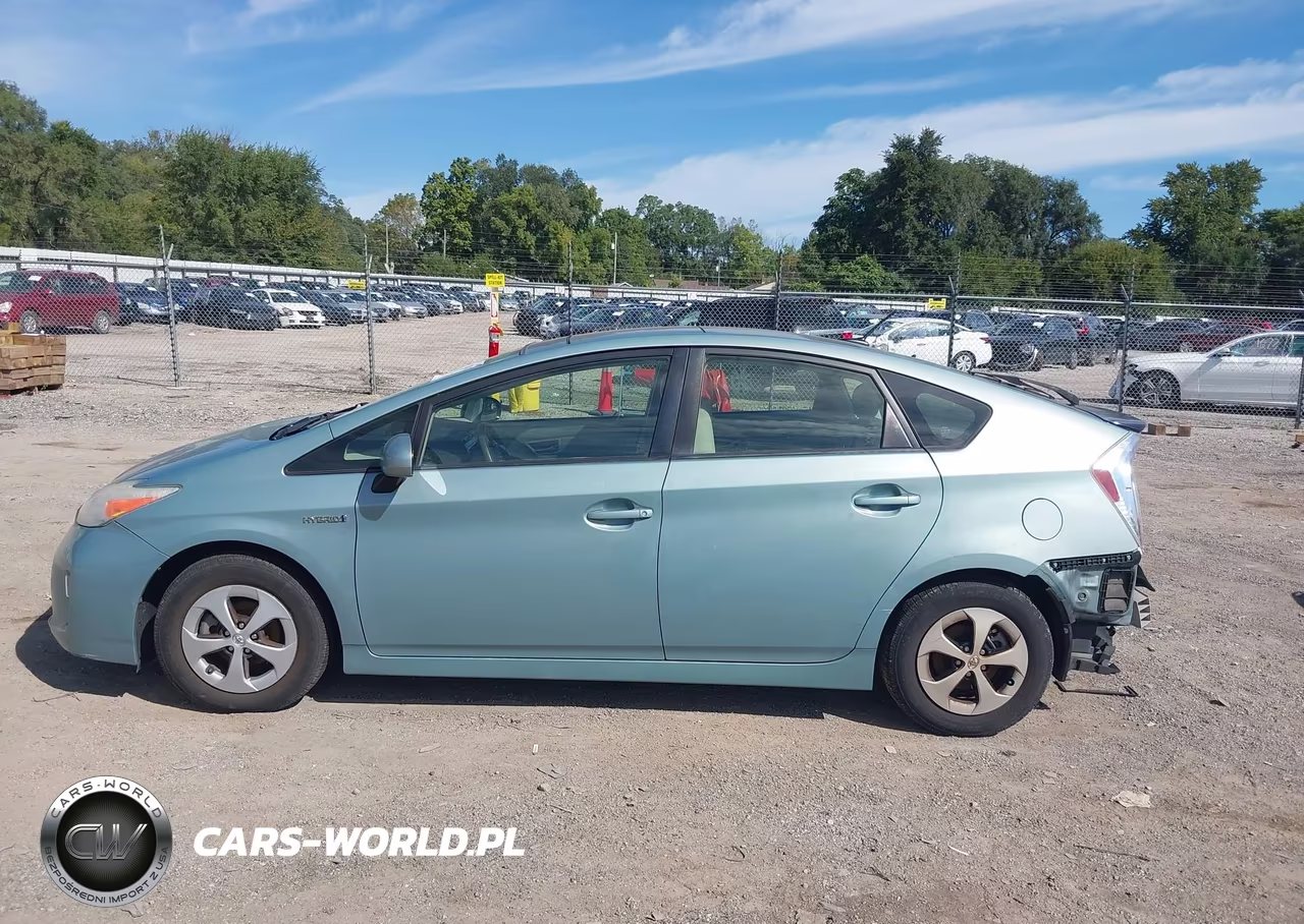 2012 Toyota Prius VIN:JTDKN3DU7C1489231 - 15