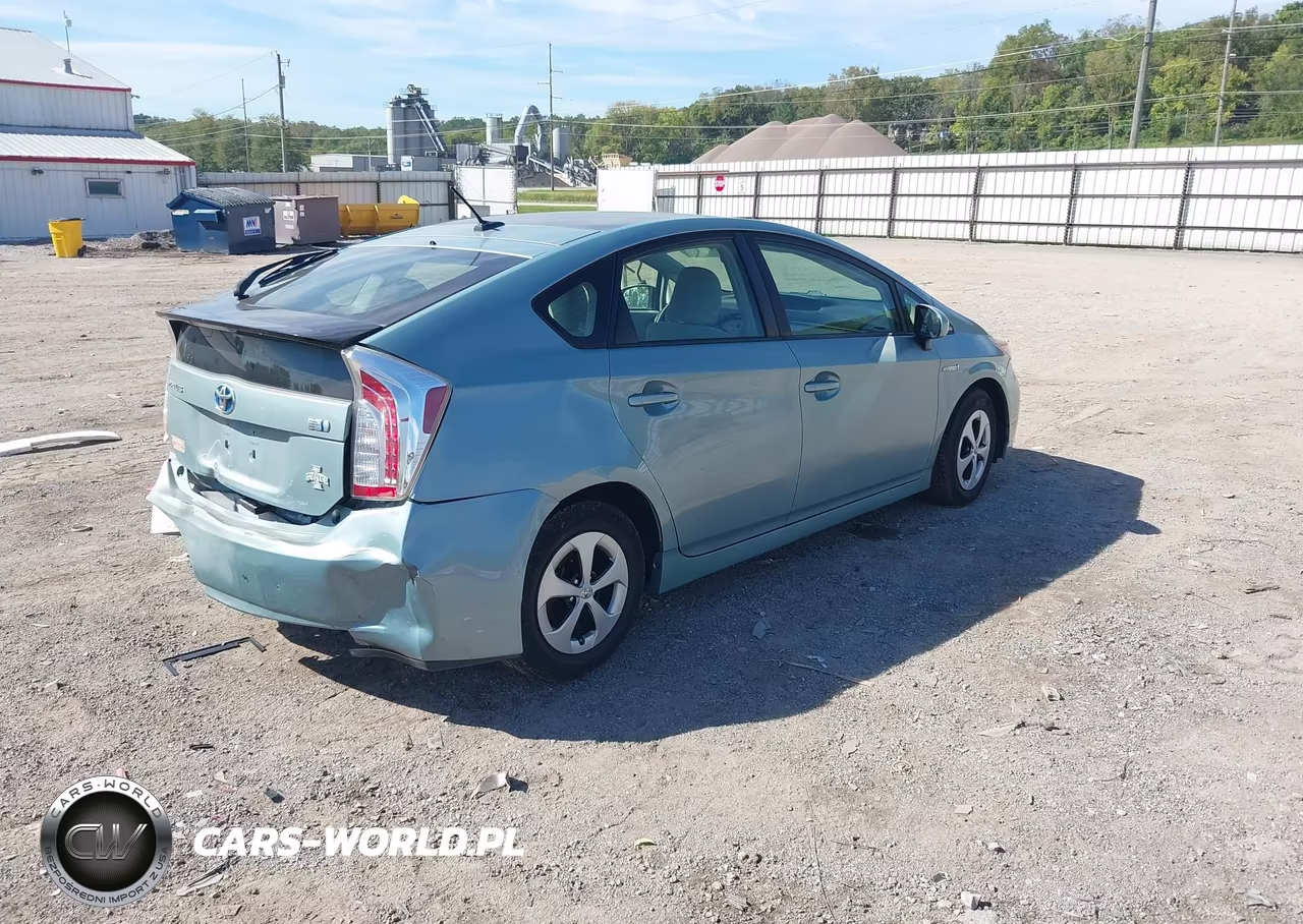 2012 Toyota Prius VIN:JTDKN3DU7C1489231 - 4