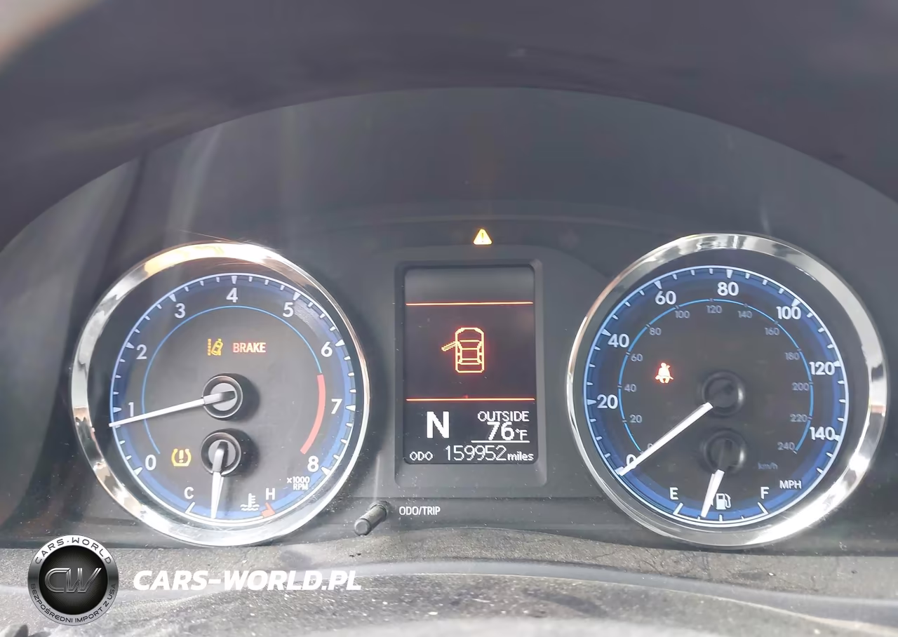 2017 Toyota Corolla Le VIN:5YFBURHE6HP720230 - 7