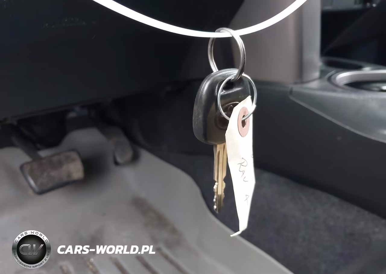 2017 Toyota Rav4 Le VIN:JTMBFREV6HJ123789 - 11