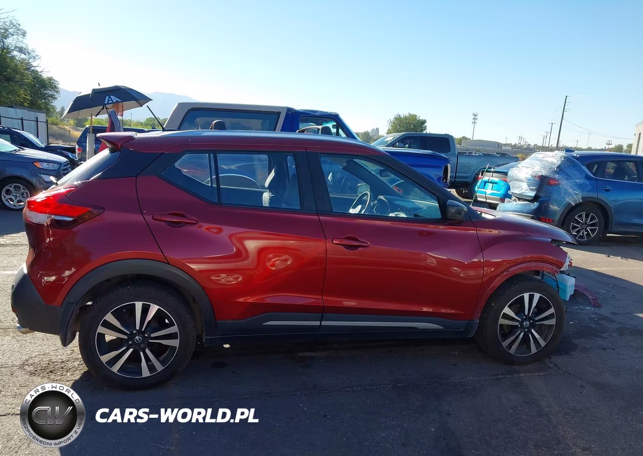 2020 Nissan Kicks Sr Xtronic Cvt VIN:3N1CP5DV7LL555419 - 14