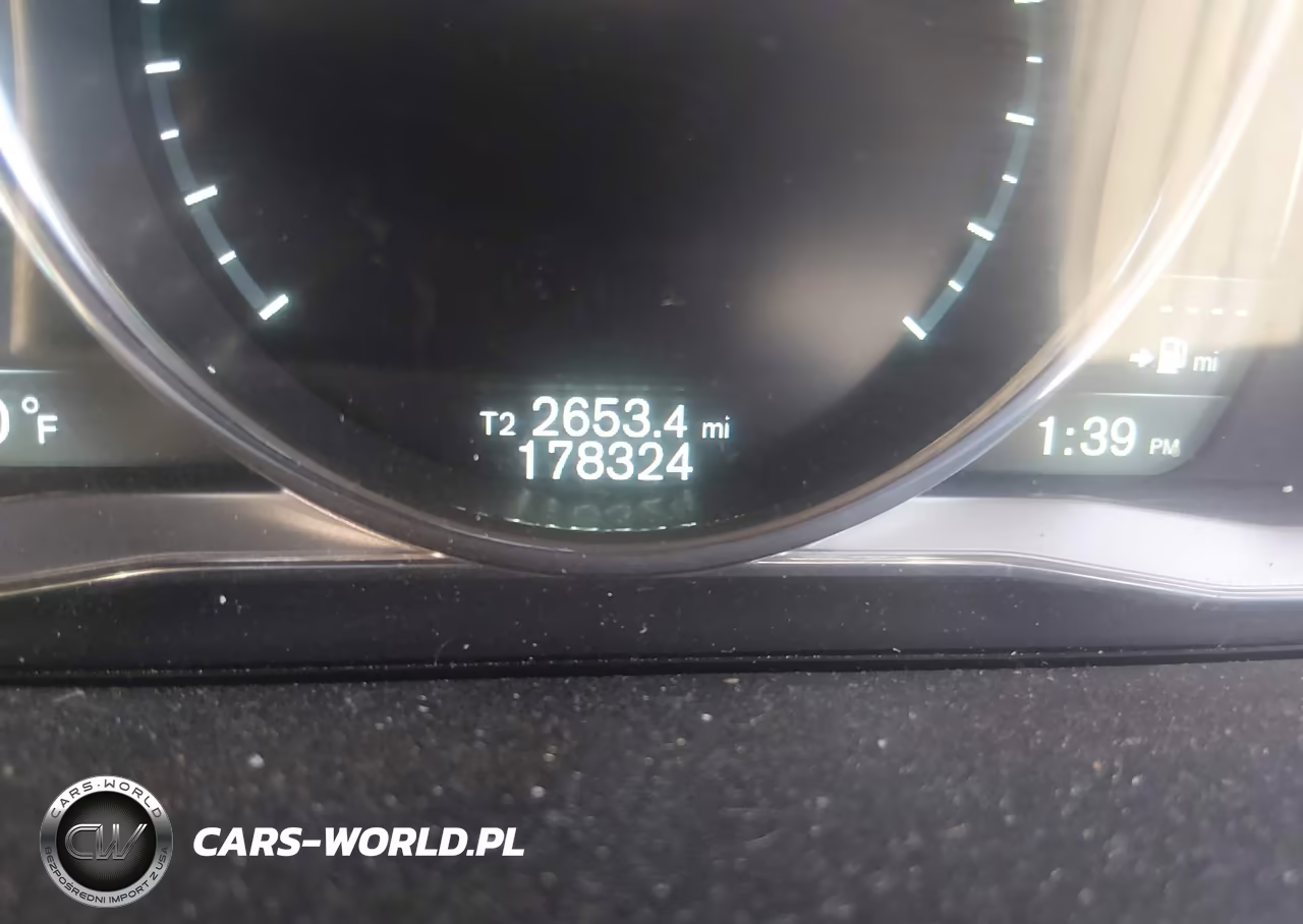 2015 Volvo Xc60 T6 R-Design Platinum VIN:YV4902RH5F2566466 - 7