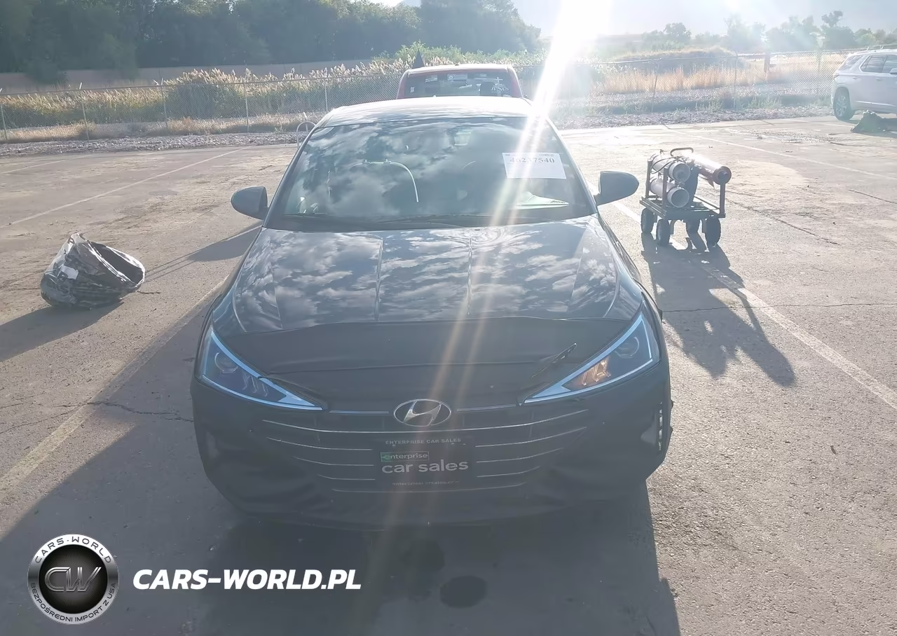 2020 Hyundai Elantra Sel VIN:5NPD84LF4LH571399 - 12