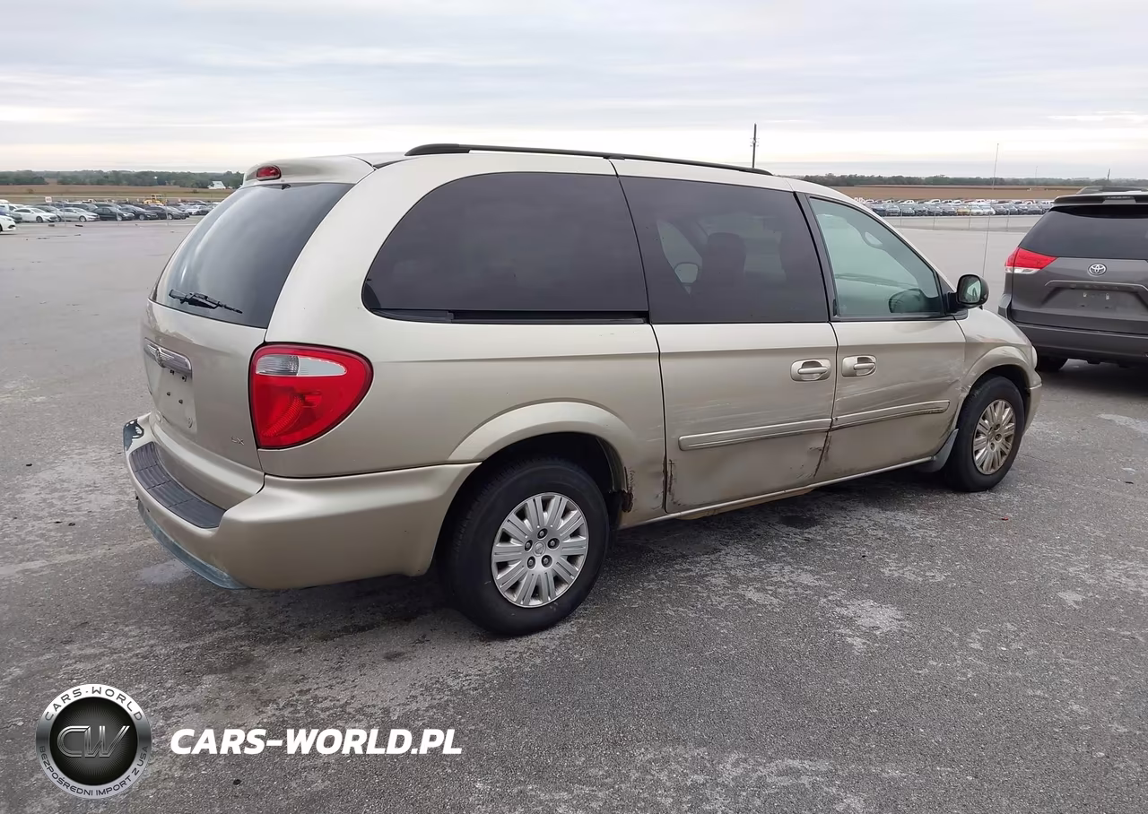 2006 Chrysler Town & Country Lx VIN:2A4GP44R66R851156 - 4