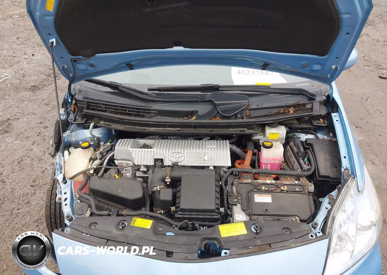 2013 Toyota Prius Plug-In VIN:JTDKN3DP0D3036732 - 10