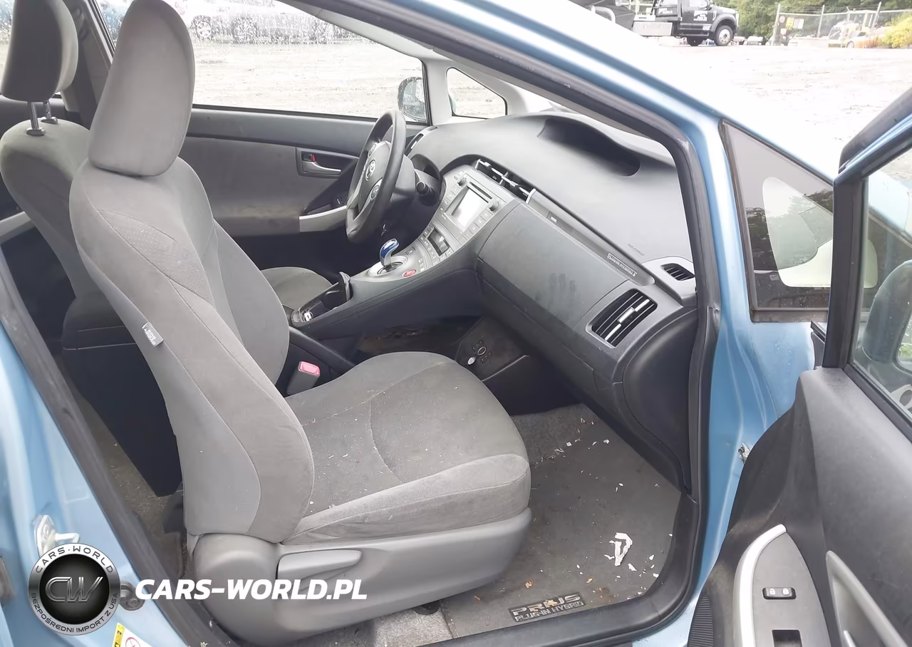 2013 Toyota Prius Plug-In VIN:JTDKN3DP0D3036732 - 5