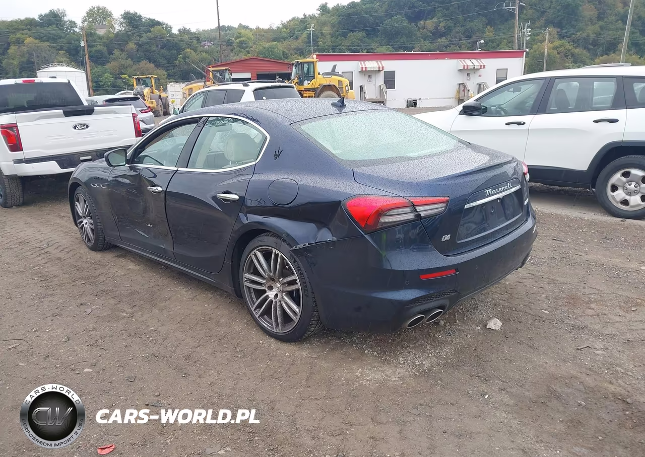 2022 Maserati Ghibli Modena Q4 VIN:ZAM57YTM4NX400247 - 3