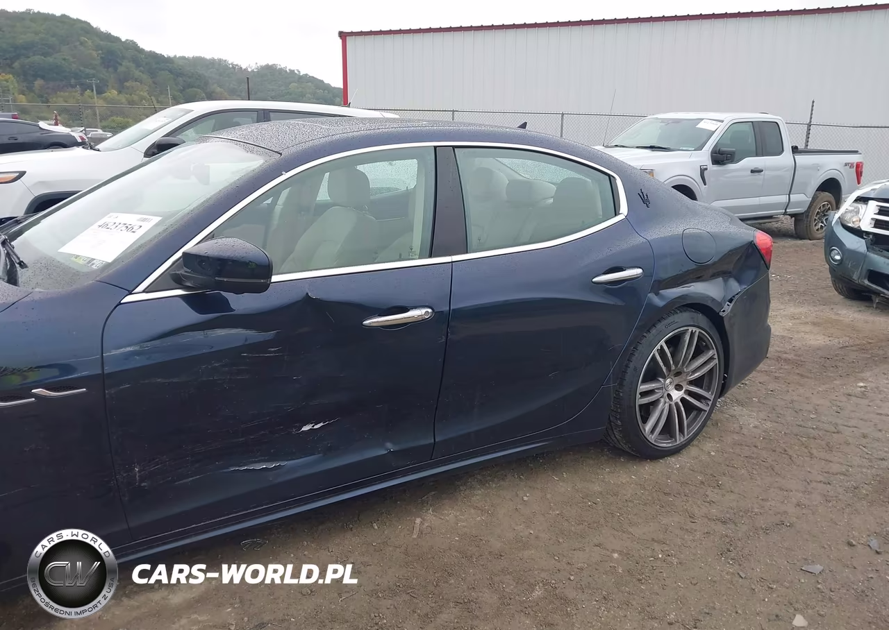 2022 Maserati Ghibli Modena Q4 VIN:ZAM57YTM4NX400247 - 6
