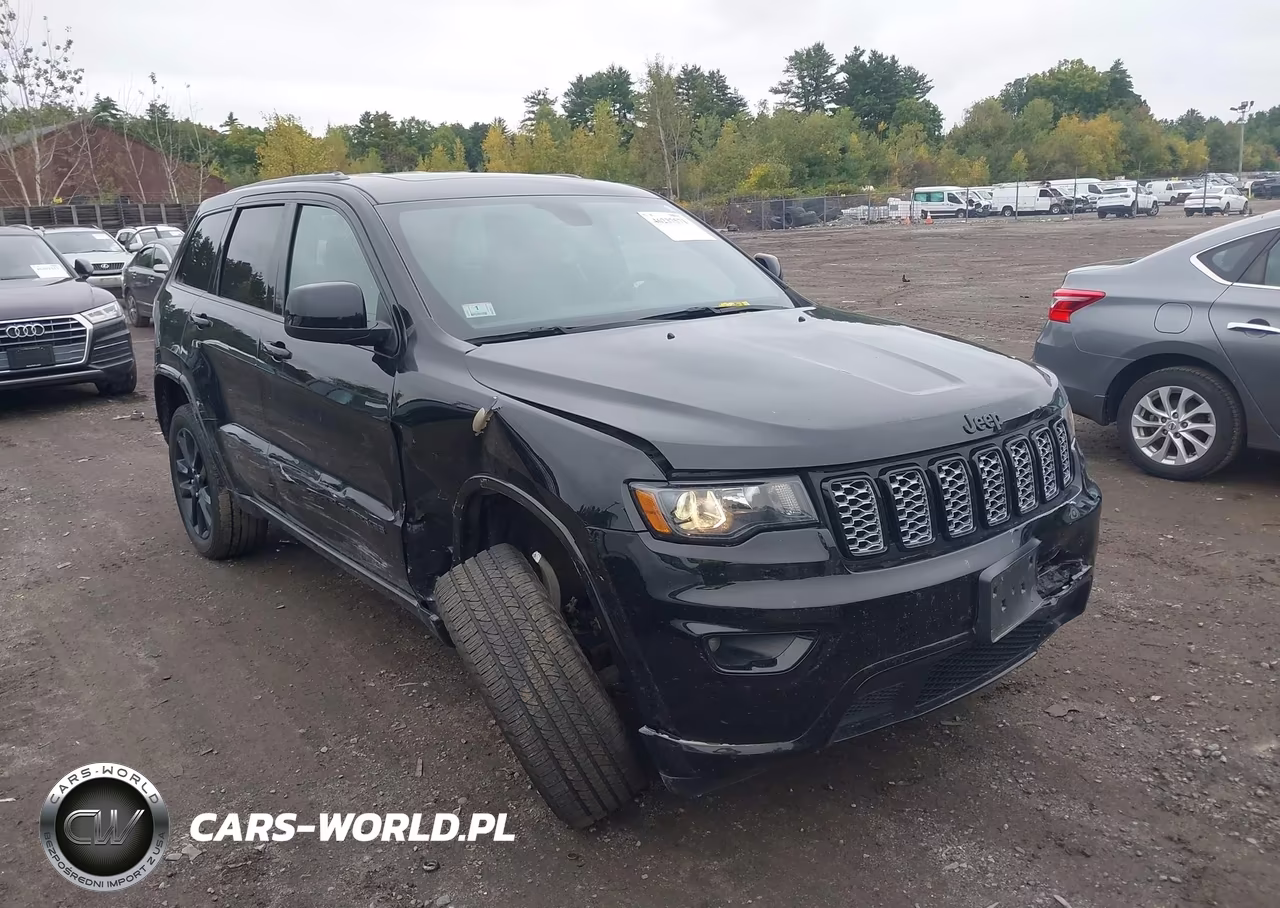 2021 Jeep Grand Cherokee Laredo X 4X4