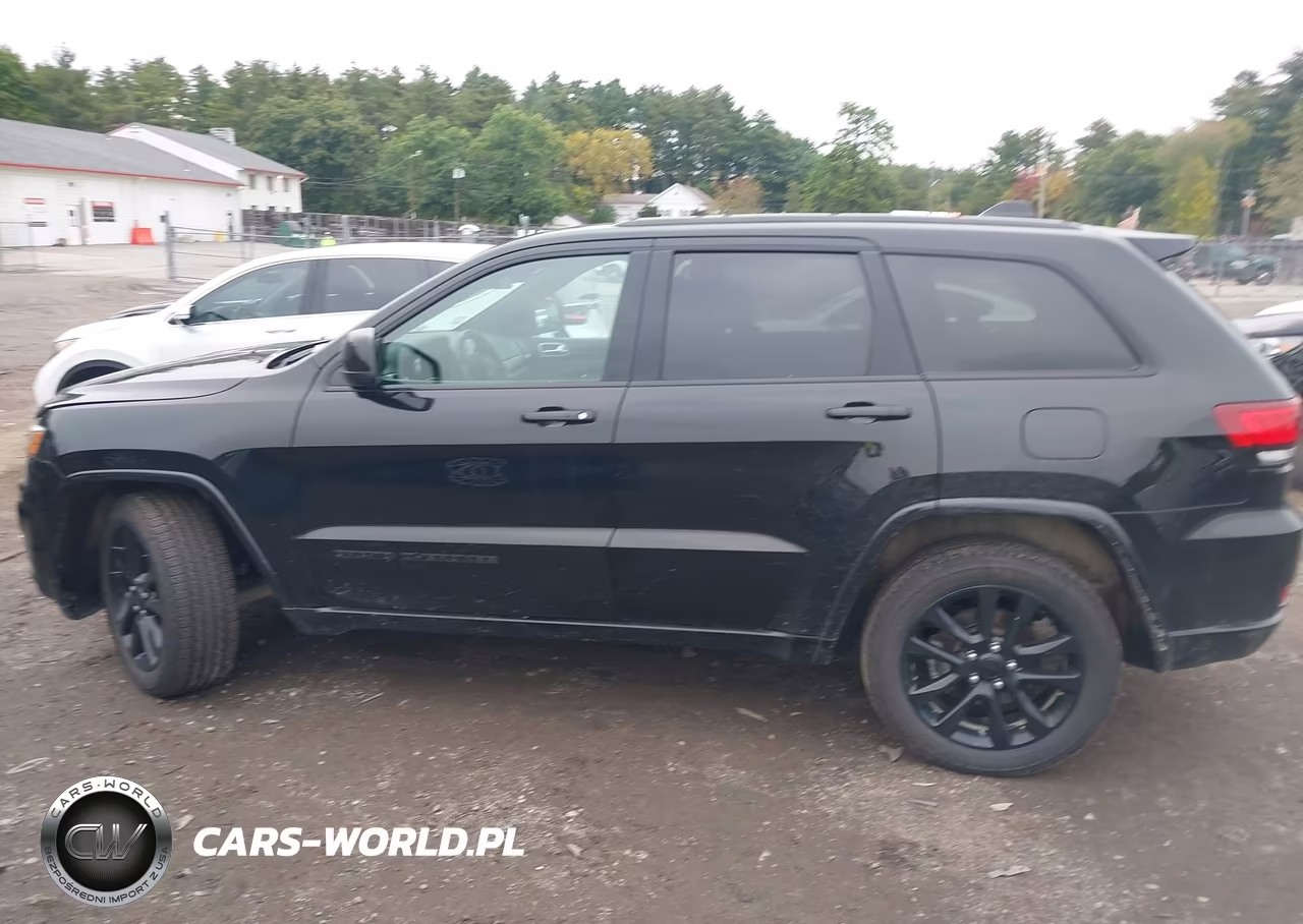 2021 Jeep Grand Cherokee Laredo X 4X4 VIN:1C4RJFAG6MC515589 - 14
