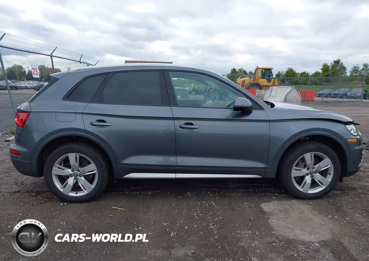 2018 Audi Q5 2.0T Premium-2.0T Tech Premium VIN:WA1ANAFY9J2233657 - 13