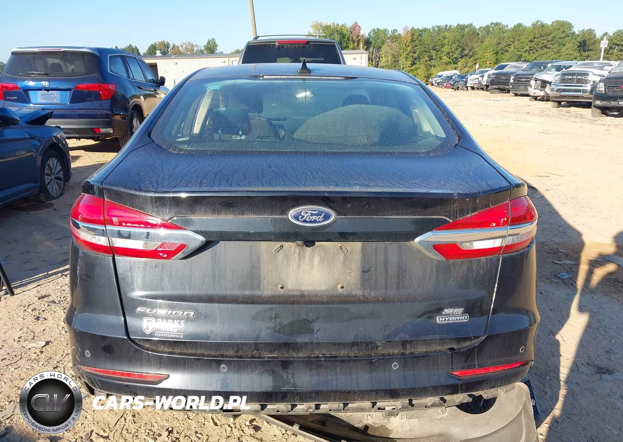 2020 Ford Fusion Hybrid Se VIN:3FA6P0LU3LR233563 - 16
