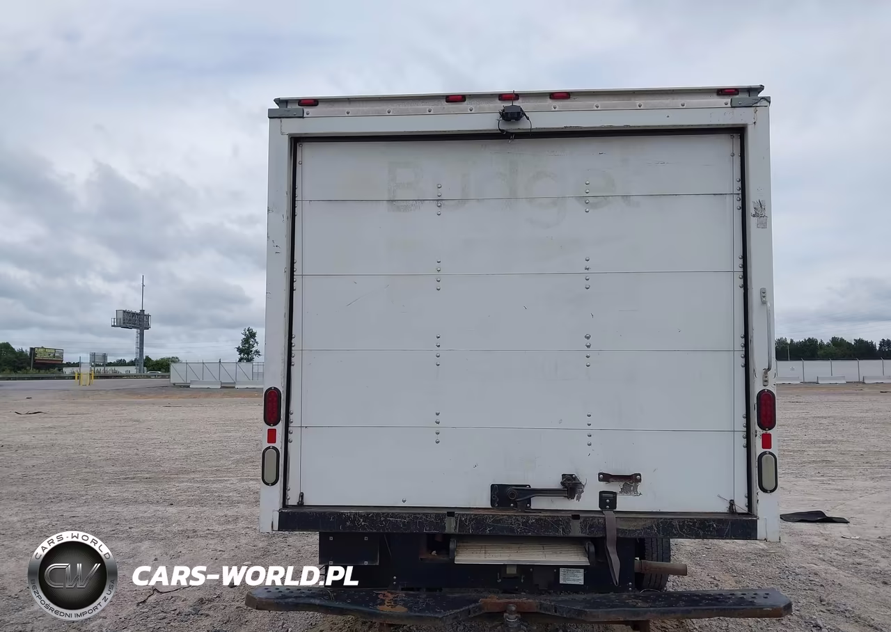 2015 Ford E-350 Cutaway VIN:1FDWE3FL2FDA04692 - 8
