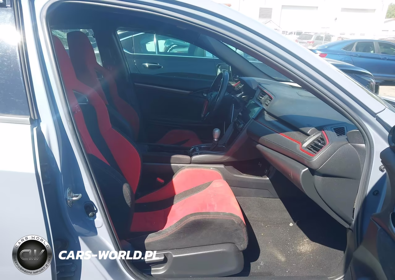 2019 Honda Civic Type R Touring VIN:SHHFK8G73KU202209 - 5