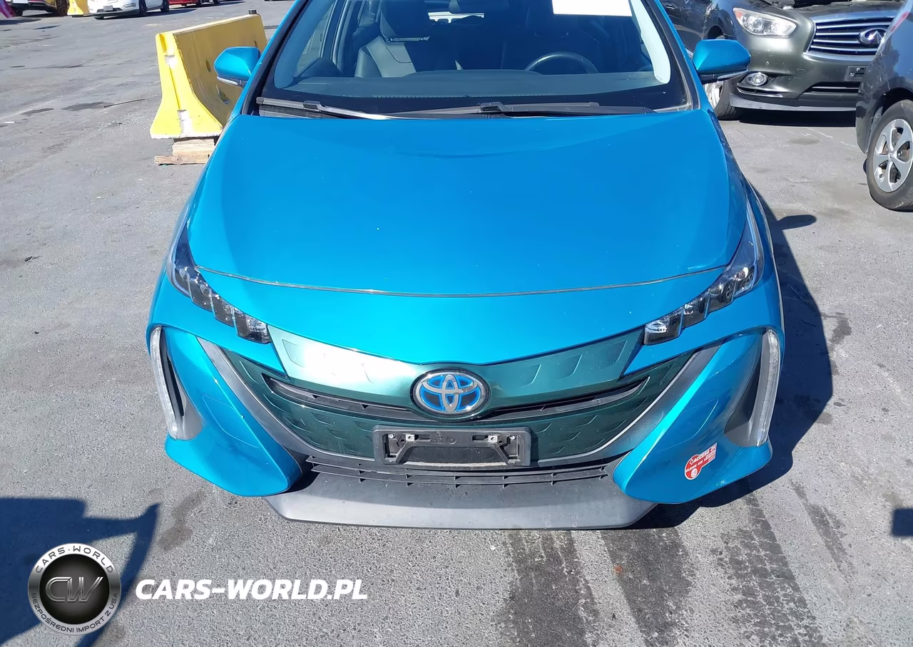 2018 Toyota Prius Prime Premium VIN:JTDKARFP2J3080576 - 11