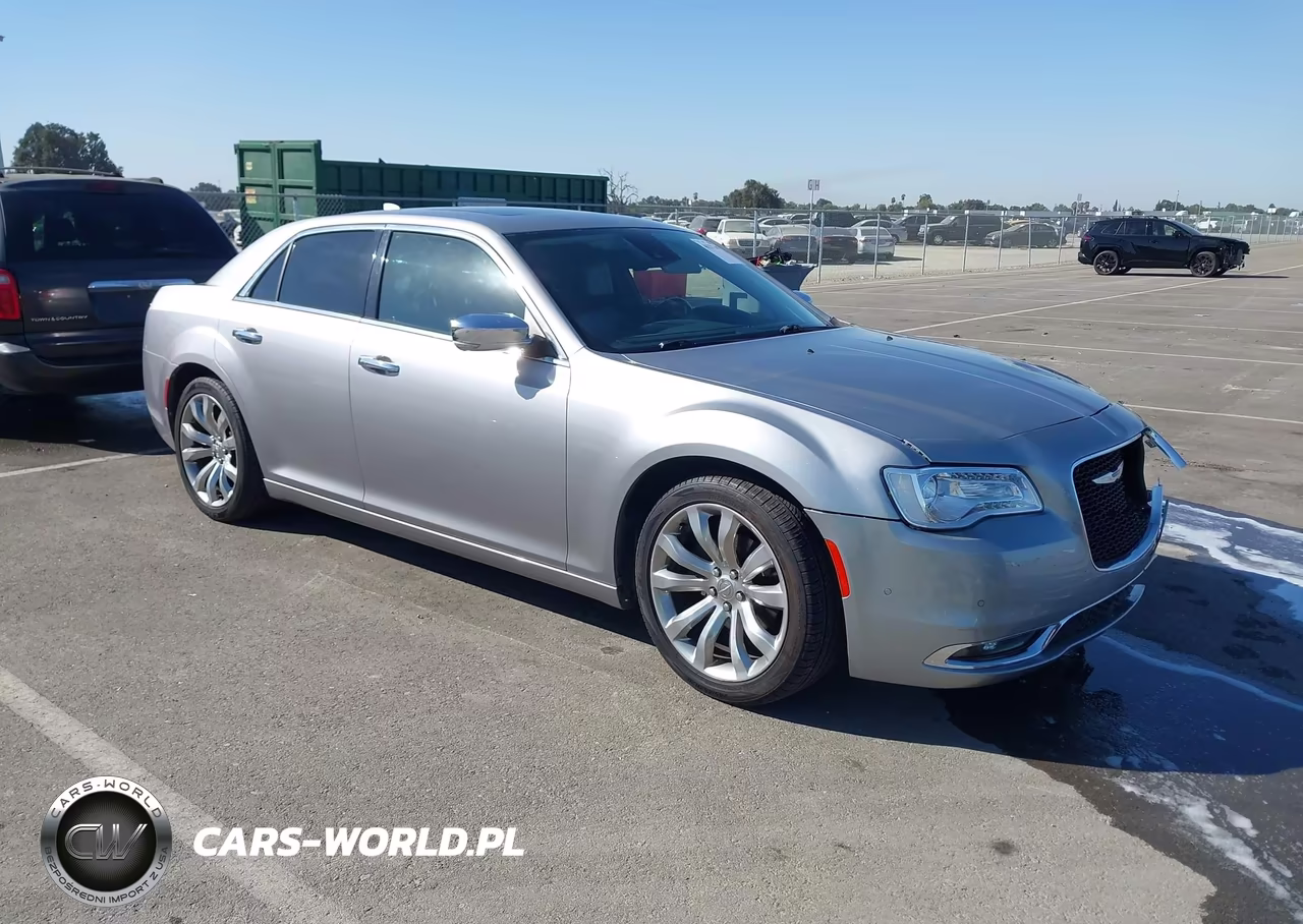 2018 Chrysler 300 Limited VIN:2C3CCAEG1JH301524 - 1