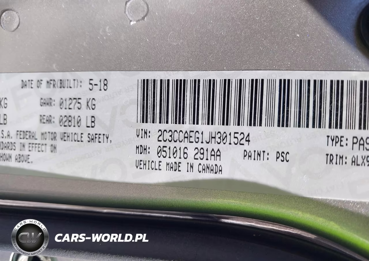 2018 Chrysler 300 Limited VIN:2C3CCAEG1JH301524 - 9