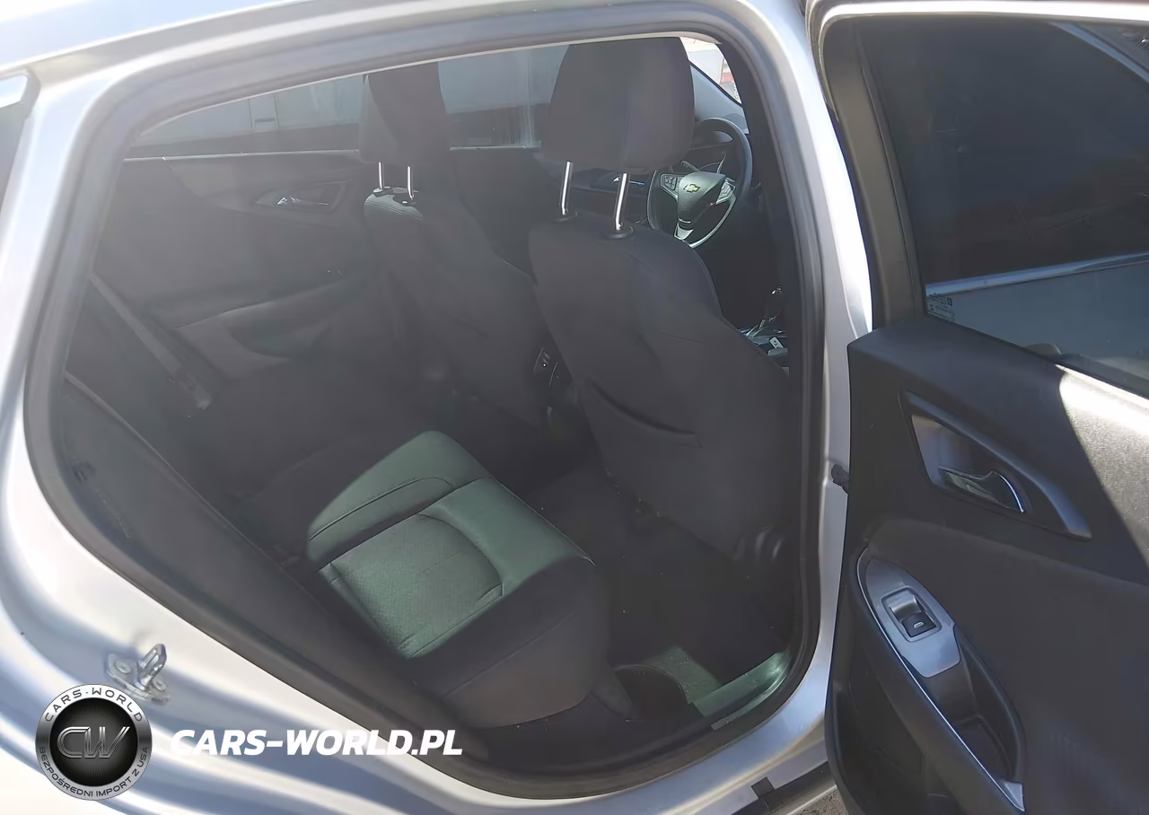 2019 Chevrolet Malibu Lt VIN:1G1ZD5ST4KF215373 - 8