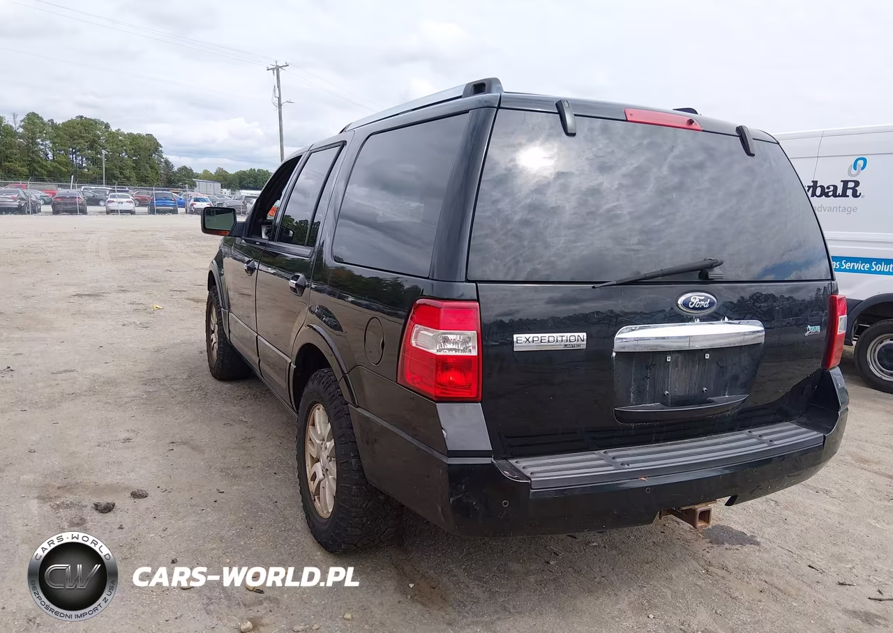 2013 Ford Expedition Limited VIN:1FMJU1K57DEF38027 - 3