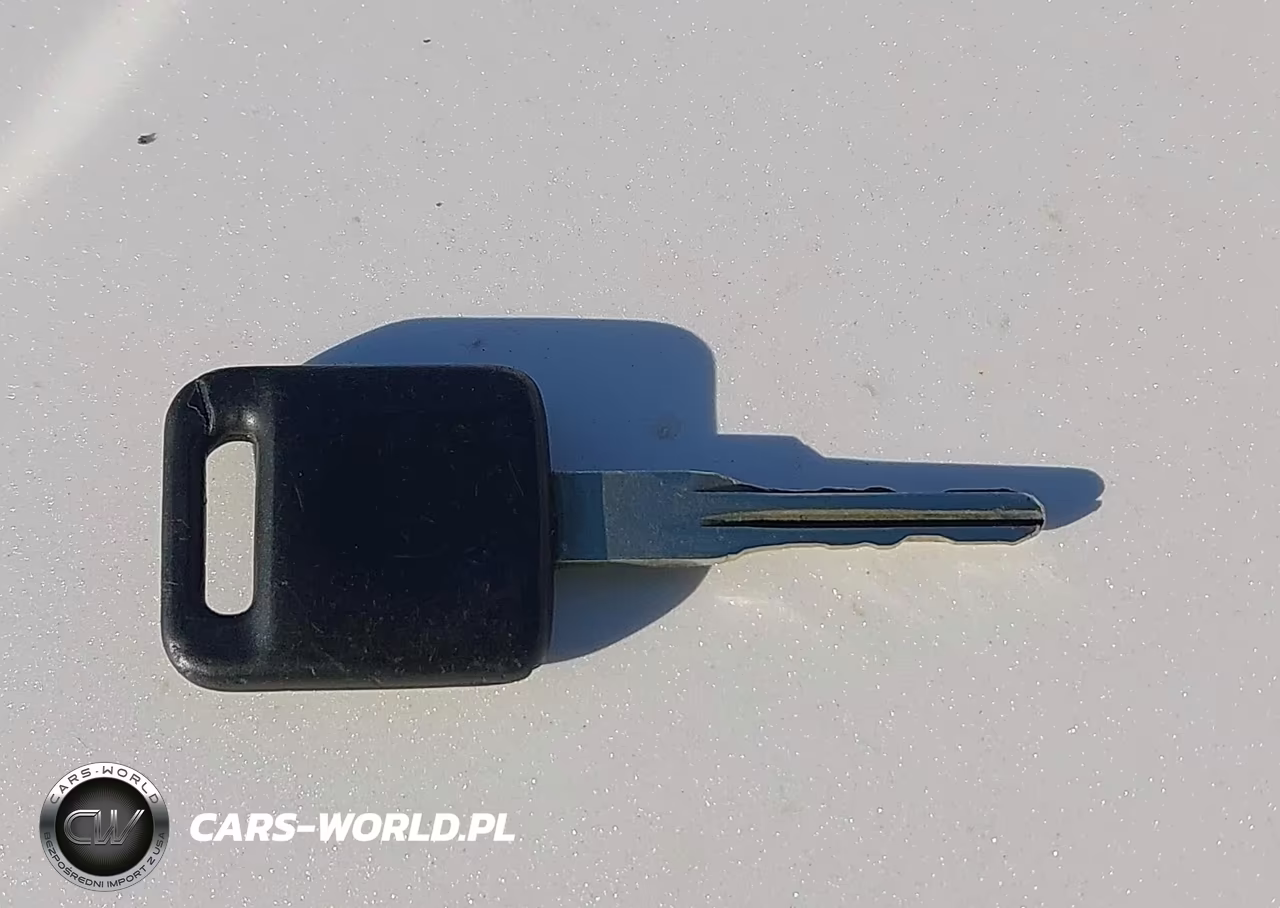 2011 Nissan Versa 1.8S VIN:3N1BC1CPXBL515496 - 11