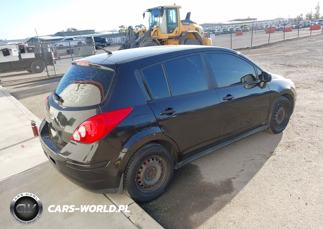 2011 Nissan Versa 1.8S VIN:3N1BC1CPXBL515496 - 4