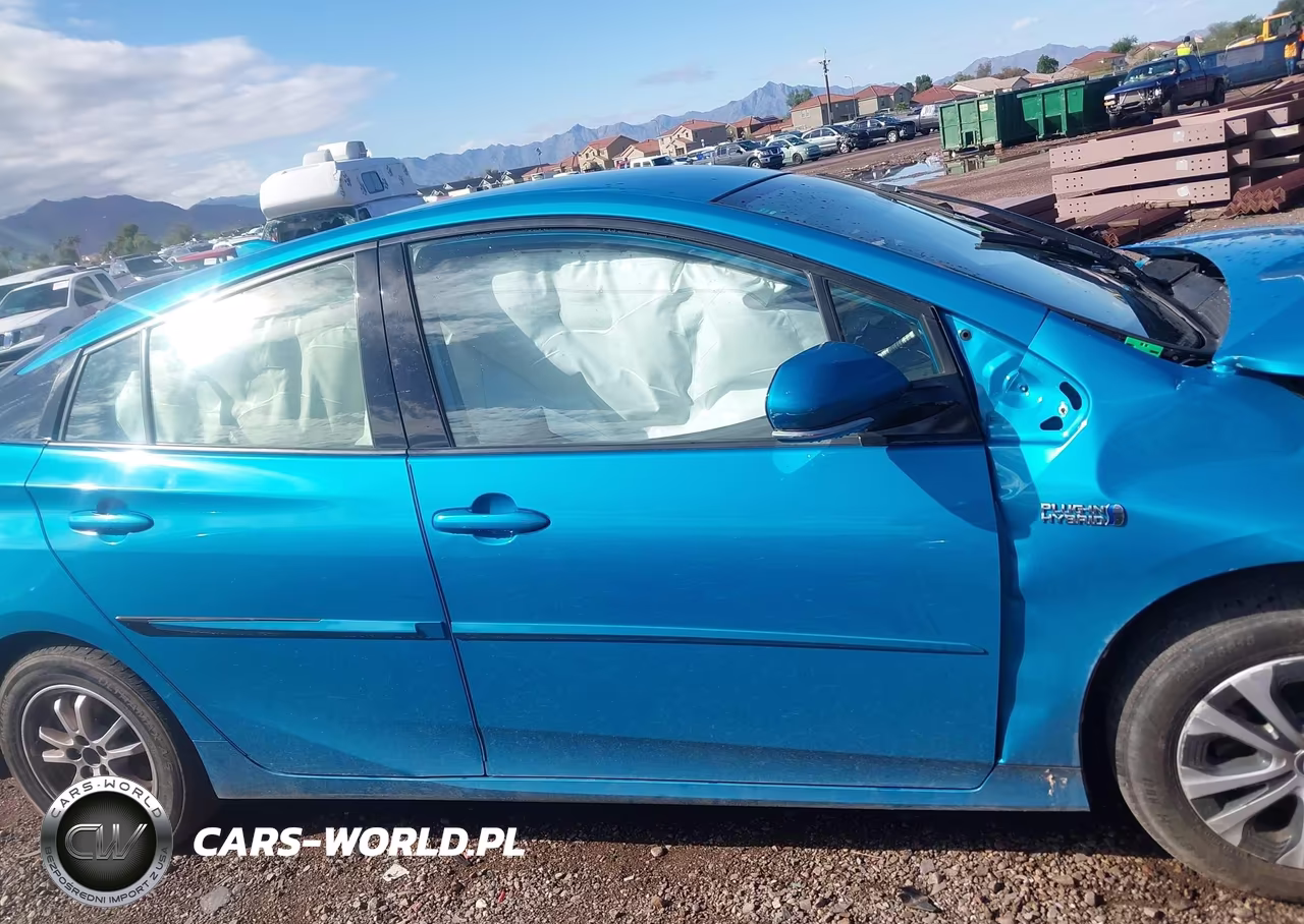 2020 Toyota Prius Prime Xle VIN:JTDKARFP9L3158354 - 13