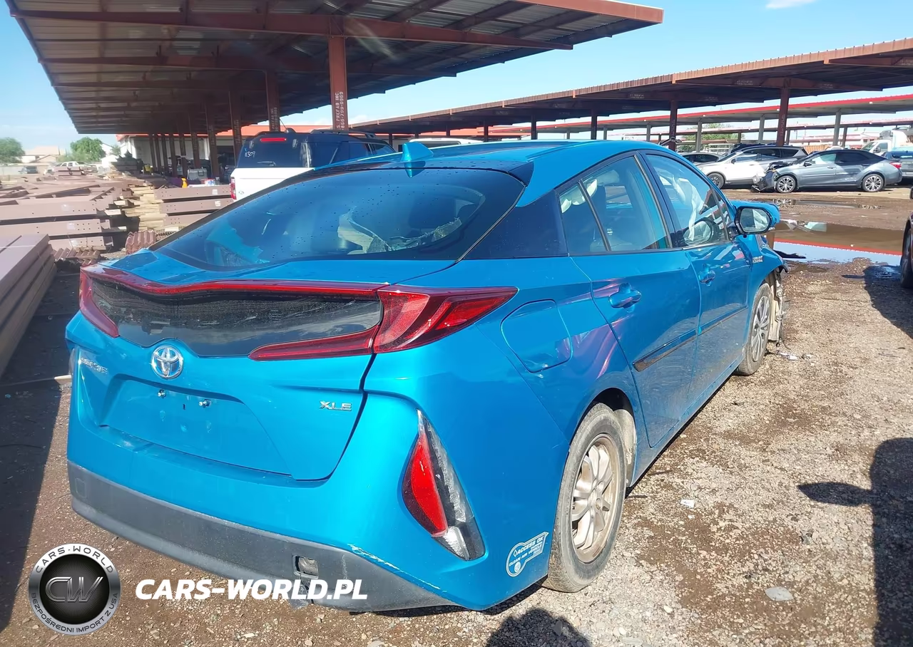 2020 Toyota Prius Prime Xle VIN:JTDKARFP9L3158354 - 4