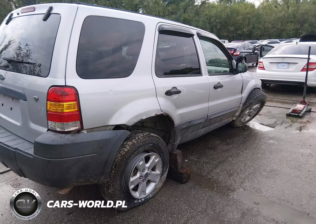 2005 Ford Escape Xlt VIN:1FMYU93115KE31552 - 18