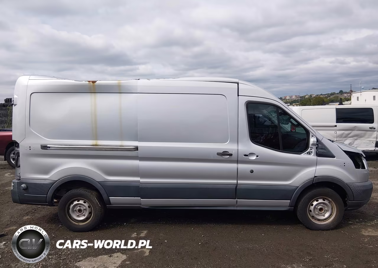 2018 Ford Transit-350 VIN:1FTBW2CG1JKA74917 - 13