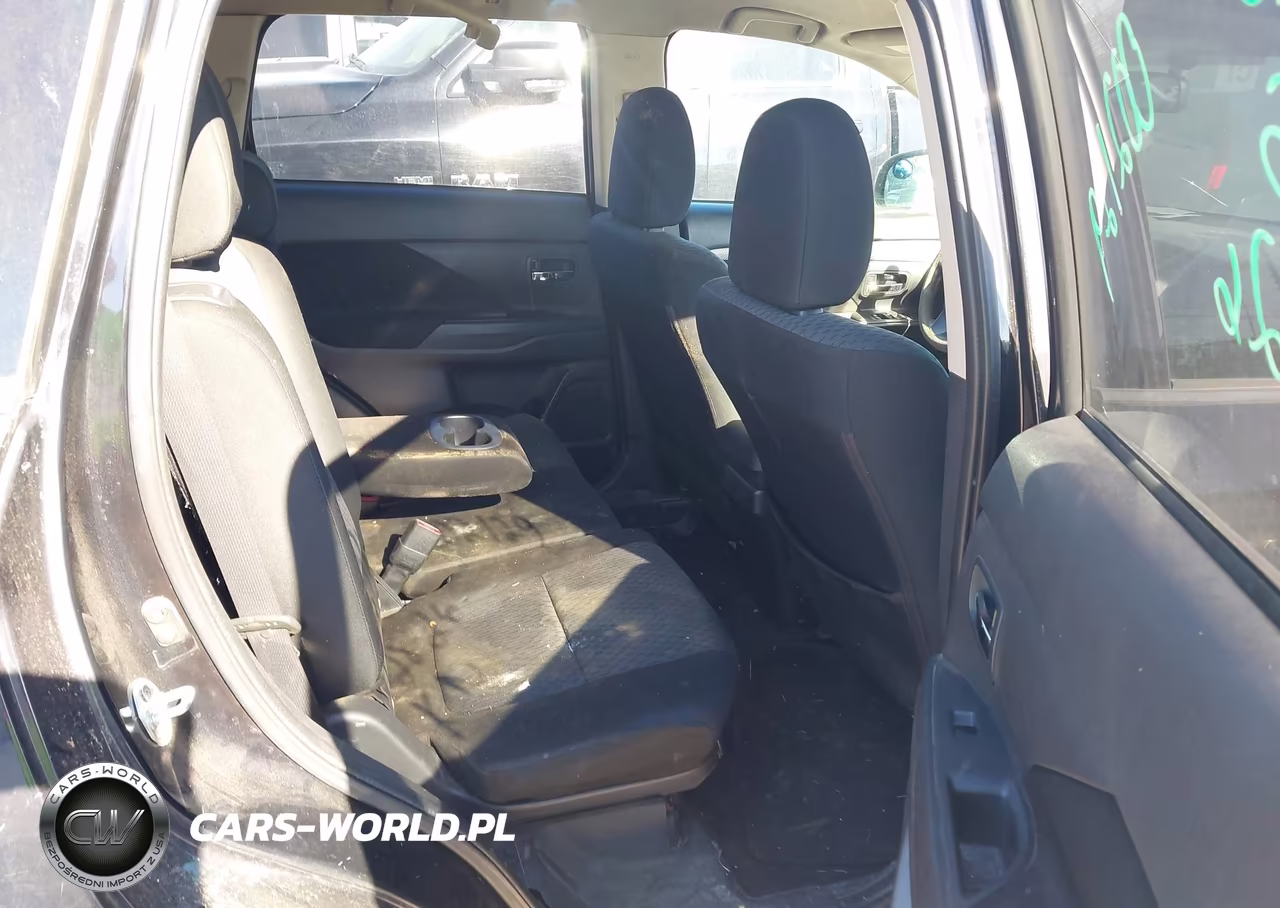 2014 Mitsubishi Outlander Es VIN:JA4AD2A30EZ002129 - 8