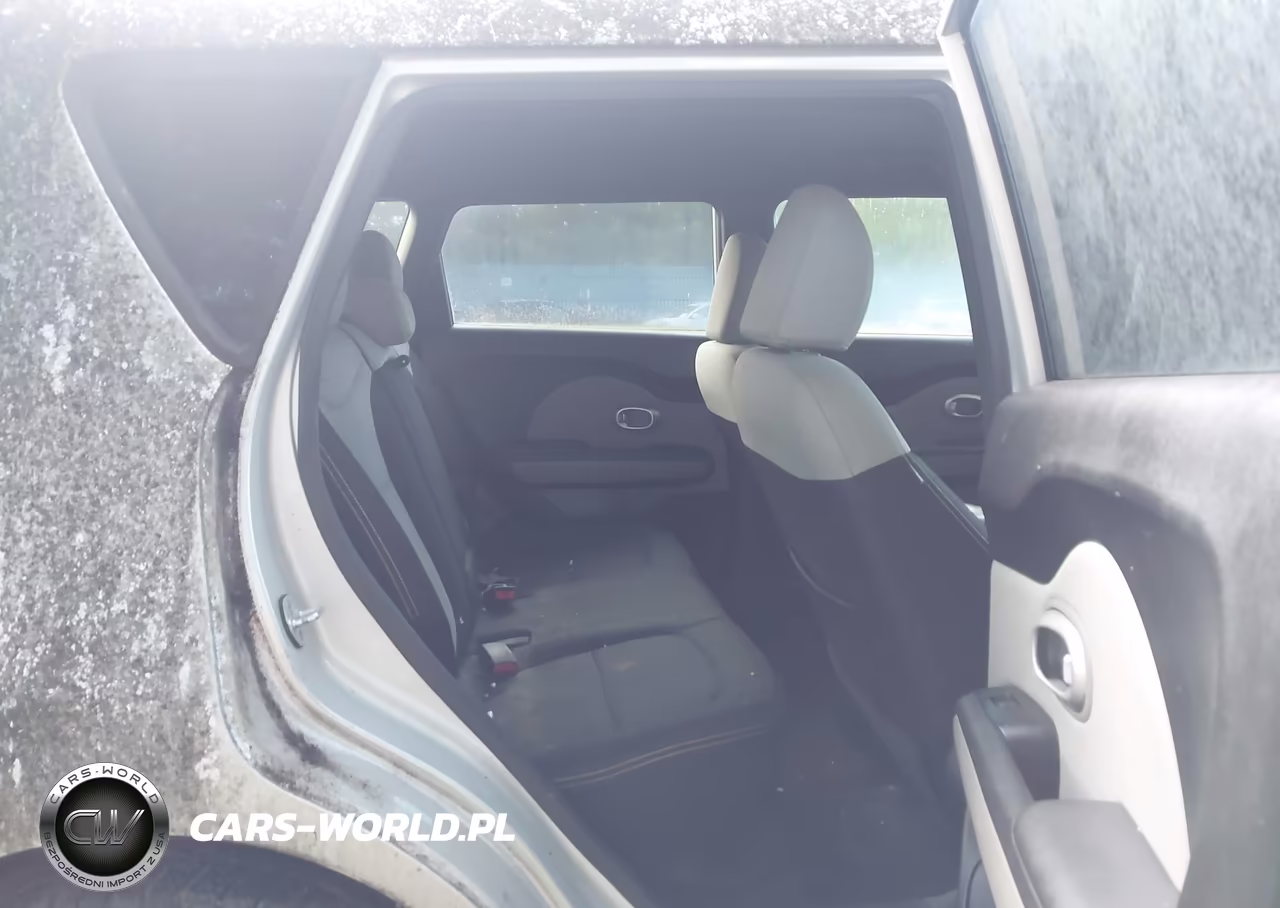 2014 Kia Soul + VIN:KNDJP3A55E7703068 - 8