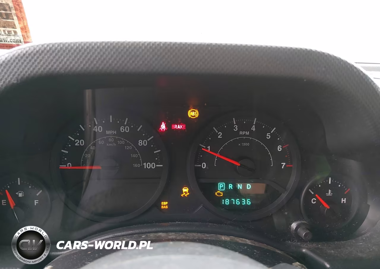 2007 Jeep Wrangler X VIN:1J4FA241X7L142865 - 7