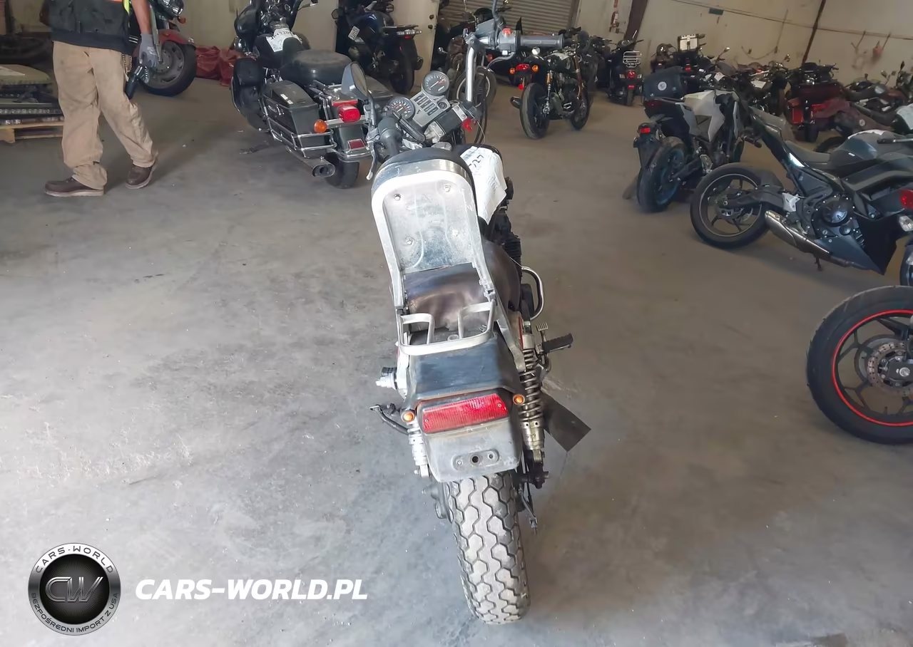 1983 Honda Cb550 VIN:JH2PC0901DM000040 - 6