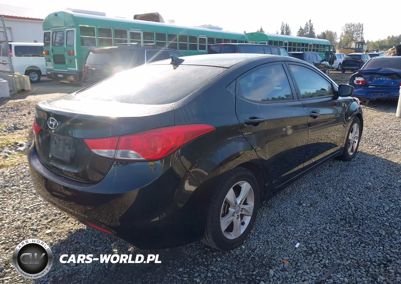 2013 Hyundai Elantra Gls VIN:5NPDH4AE1DH168329 - 4