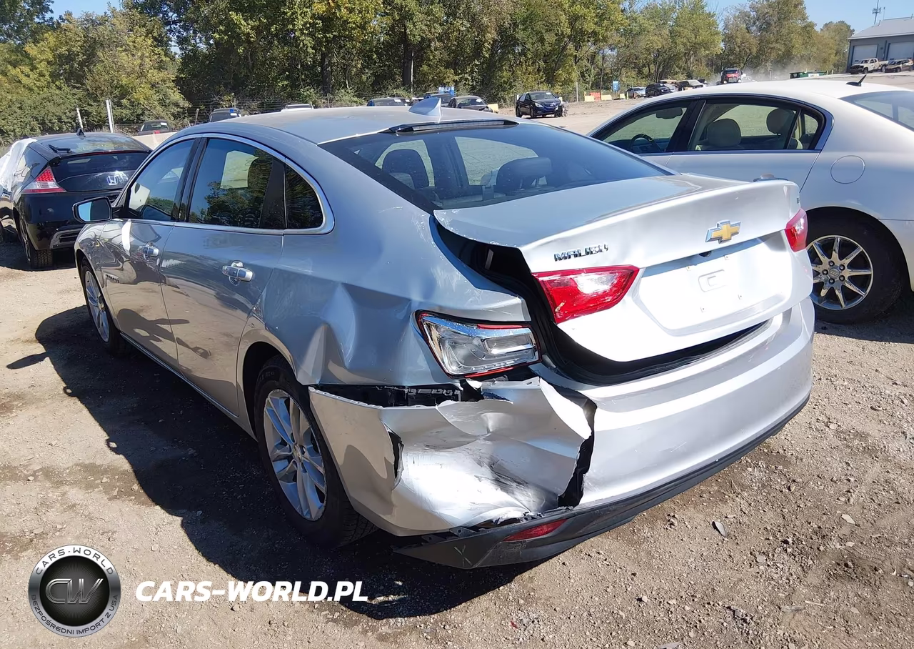 2018 Chevrolet Malibu Lt VIN:1G1ZD5ST9JF223077 - 3