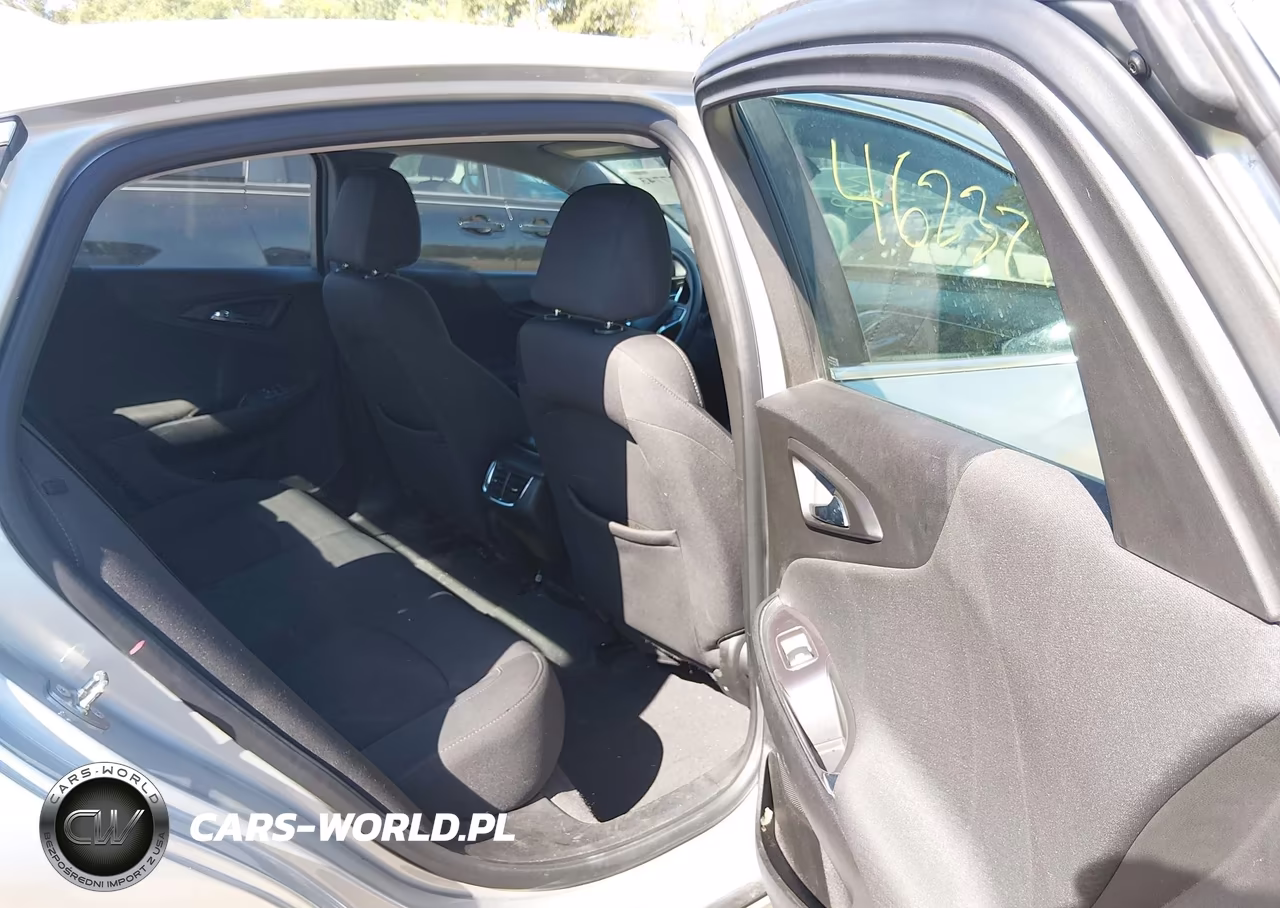 2018 Chevrolet Malibu Lt VIN:1G1ZD5ST9JF223077 - 8